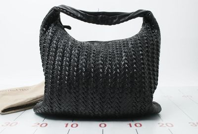 440-02629 Ｂｏｔｔｅｇａ　Ｖｅｎｅｔａ ショルダーバッグ