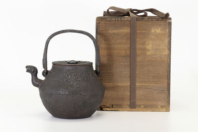 二世 秦蔵六造 龍紋鉄瓶（共箱）