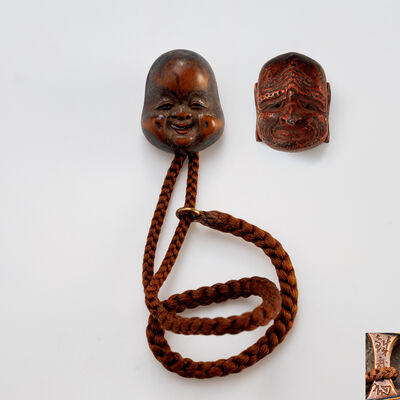 加納鉄哉作 木彫 田樂·
伎樂面根付两点（共箱）