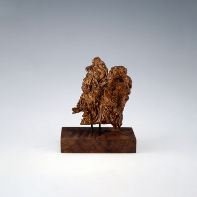 「龍騰雲起」沈香置物　沈水　台付（箱付）