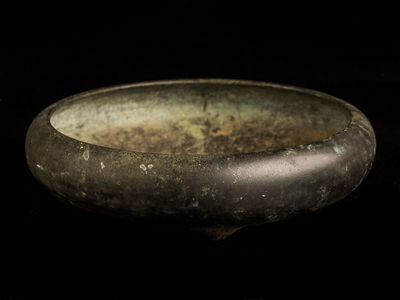 099-明-古銅三足香炉