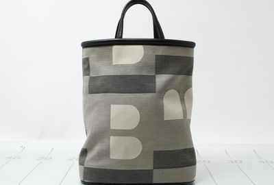 440-04446 Ｂａｌｌｙ ハンドバッグ
