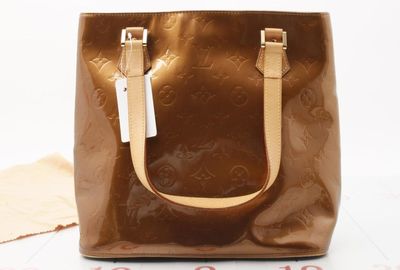 440-04738 ＬＯＵＩＳ　ＶＵＩＴＴＯＮ トートバッグ