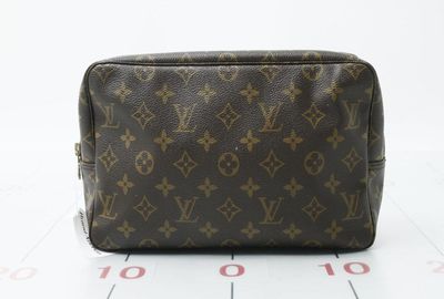 440-01818 ＬＯＵＩＳ　ＶＵＩＴＴＯＮ セカンドバッグ