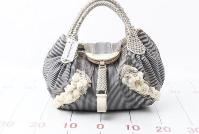 440-04934 ＦＥＮＤＩ ハンドバッグ