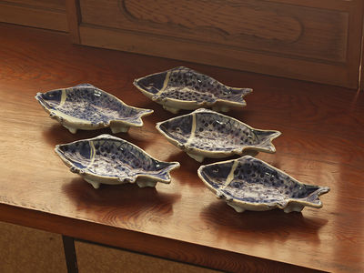 古染付　明代　魚付形向附