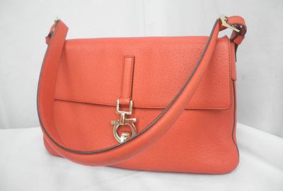 440-03730 Ｆｅｒｒａｇａｍｏ ハンドバッグ