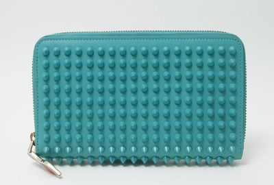 440-00550 Ｃｈｒｉｓｔｉａｎ　Ｌｏｕｂｏｕｔｉｎ 財布