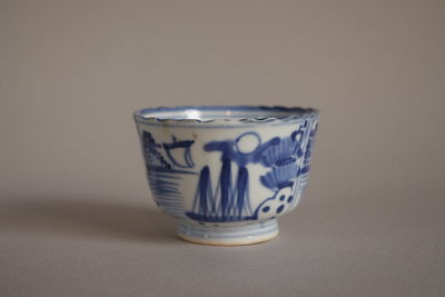 古伊万里　染付湯呑　月船河絵図　江戸幕末-明治期