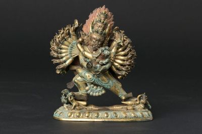 西蔵十八世紀 銅鎏金大威徳金剛