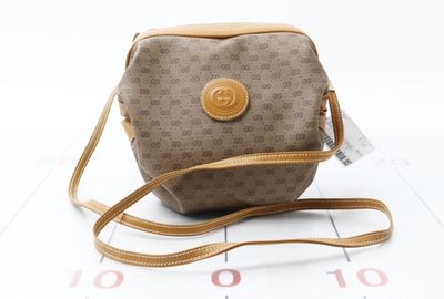 440-01441 Ｇｕｃｃｉ ショルダーバッグ