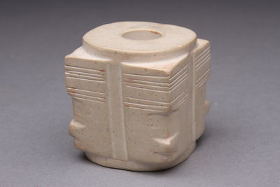 良渚文化 古代玉琮・鷄骨白玉琮