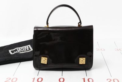 440-00326 ＶＥＲＳＡＣＥ ハンドバッグ