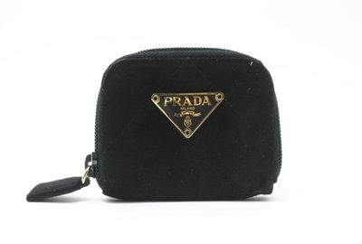 440-04538 ＰＲＡＤＡ 財布