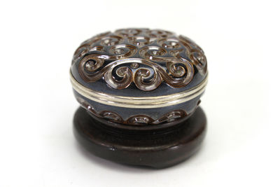 正阿弥勝義作 堆黒写し 合金香盒