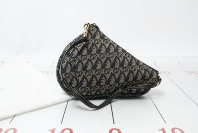 440-03404 Ｃｈｒｉｓｔｉａｎ　Ｄｉｏｒ ポーチ