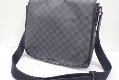 440-03228 ＬＯＵＩＳ　ＶＵＩＴＴＯＮ ショルダーバッグ