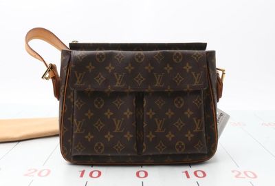 440-02451 ＬＯＵＩＳ　ＶＵＩＴＴＯＮ ショルダーバッグ