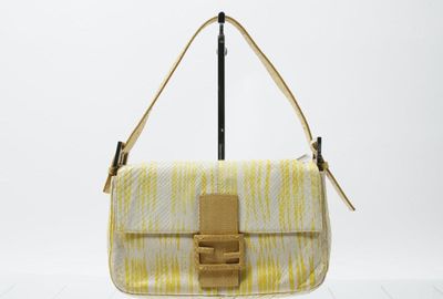 439-05657 ＦＥＮＤＩ ショルダーバッグ