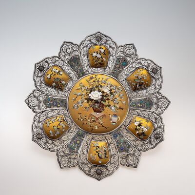 政明作 銀製細工芝山象嵌花鳥文葵形大皿