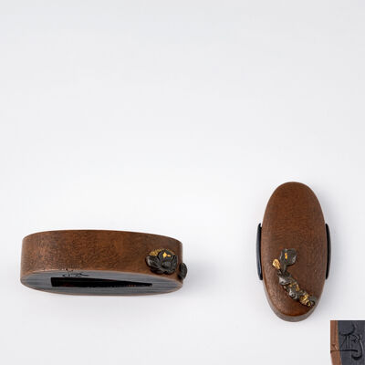 石黒英明花押　薬味散図縁頭　保存刀装具鑑定書付（木箱）