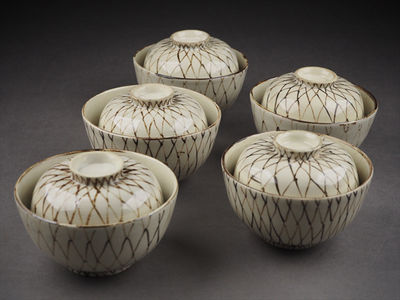 【夢工房】古瀬戸鉄釉網目文蓋茶碗五客・江戸期　古民芸　辰-32