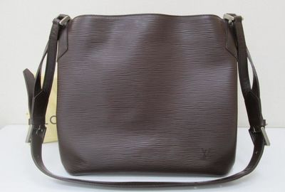 440-03925 ＬＯＵＩＳ　ＶＵＩＴＴＯＮ ショルダーバッグ
