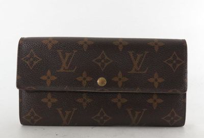 440-04650 ＬＯＵＩＳ　ＶＵＩＴＴＯＮ 財布