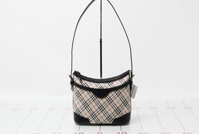 439-02556 ＢＵＲＢＥＲＲＹ ショルダーバッグ