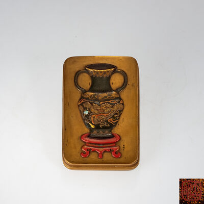 螺鈿珊瑚象嵌 龍花瓶図蒔絵小箱（箱付）