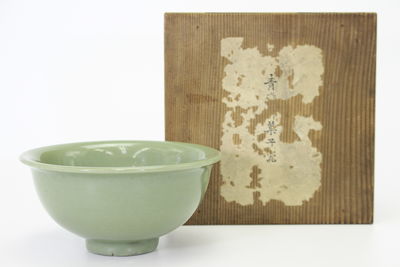 龍泉青瓷菓子器 （共箱）