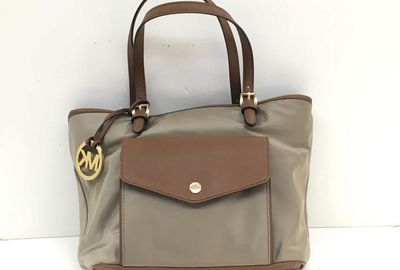 440-03965 Ｍｉｃｈａｅｌ　Ｋｏｒｓ トートバッグ