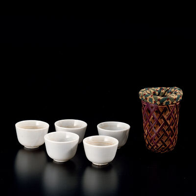 白磁煎茶盃五点（木箱）