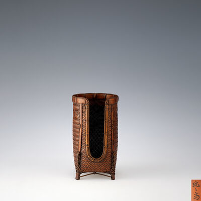 玩玩斎造　嵯峨竹編白錆碗籠（共箱）