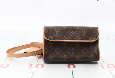 440-00501 ＬＯＵＩＳ　ＶＵＩＴＴＯＮ ウエストバッグ