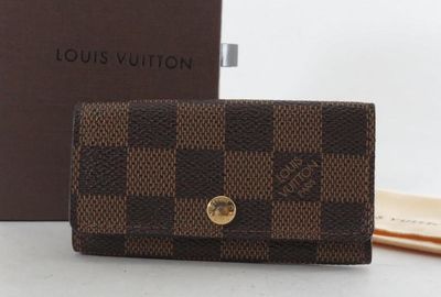 440-01462 ＬＯＵＩＳ　ＶＵＩＴＴＯＮ キーケース