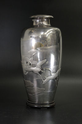 仙鶴文 純銀花入（共箱）