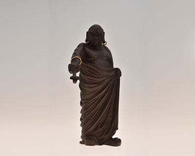 光珉作鉄打ち出し金象嵌達磨像