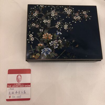 L9026 花繪漆宝方盒