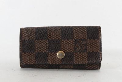 439-04376 ＬＯＵＩＳ　ＶＵＩＴＴＯＮ キーケース