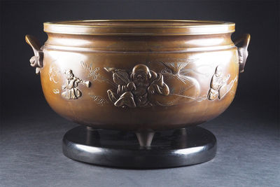 【夢工房】　 時代宣徳銅布袋高砂図雨龍耳三足瓶掛　朝-8