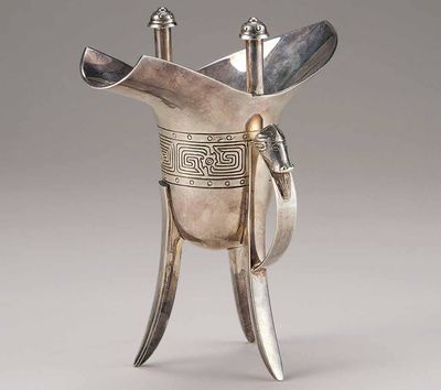 2308 光隆作银爵杯