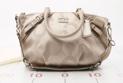 440-02515 ＣＯＡＣＨ ショルダーバッグ