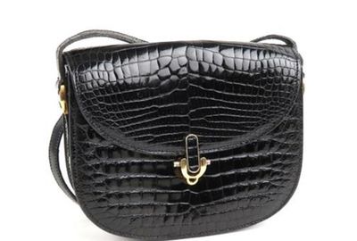 440-01036 Ｒｅａｌ　ｌｅａｔｈｅｒ　ｓｅｒｉｅｓ ショルダーバッグ