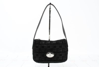 440-03884 Ｂａｌｌｙ ポーチ