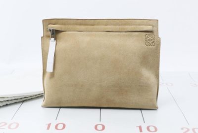 439-00437 ＬＯＥＷＥ クラッチポシェット