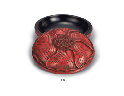 543 清 剔红花卉雕香盒