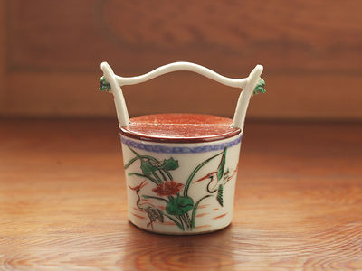 明代　古赤絵　鷺に蓮手桶茶器