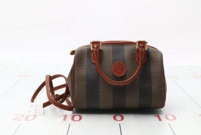 440-00475 ＦＥＮＤＩ ハンドバッグ
