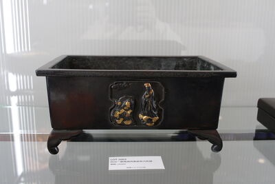 L2003　四分一 銀地　高肉象嵌 長方形鉢